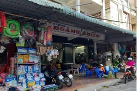 Một tiệm vàng xuất bán 20 tấn vàng nhưng quên chưa nộp tiền thuế?