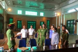 Bắc Ninh: Bí thư chi bộ cùng trưởng thôn bán 58 lô đất trái thẩm quyền