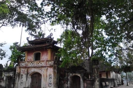 Tu bổ nghi môn di tích quốc gia đền An Liệt sau khi báo chí phản ánh 