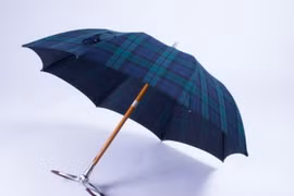 Ô che mưa của giới siêu giàu có gì đặc biệt?