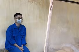 Đường dây đánh bạc đa cấp: Thủ đoạn thuê xe sang G63, Porsche… dụ con bạc