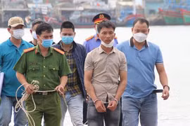 Khởi tố người cha ném con xuống sông ở Quảng Nam tội giết người