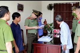 Khởi tố 4 cựu cán bộ giáo dục Nam Định “giả mạo công tác”