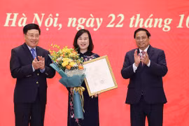 Nữ lãnh đạo trên chính trường: Phái yếu… nhưng không yếu