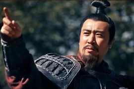 Biết Lưu Bị có chí anh hùng, vì sao Tào Tháo vẫn thả đi?