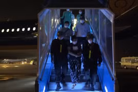 Cận cảnh bắt giữ bà trùm ma túy khét tiếng Oanh Hà