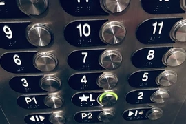 Vì sao thang máy trong tòa chung cư thường không có số 13?