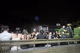 Toàn cảnh vụ đột kích bar LV Club, 52 người dương tính ma tuý