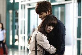 Vờ thử lòng chồng, nào ngờ tôi phát hiện bí mật đau nhói lòng