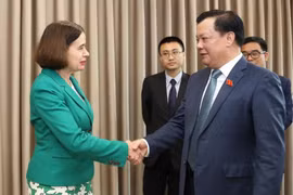Bí thư Thành ủy Hà Nội: “Hà Nội mong muốn tăng cường hợp tác, thu hút đầu tư từ Australia”