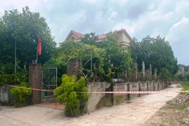 Hải Dương: Kẻ lạ mặt đột nhập, chém hai vợ chồng trọng thương