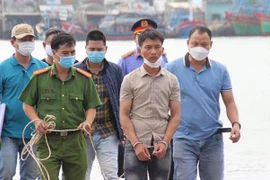 Hé lộ nguồn cơn cha ném con gái 5 tuổi xuống sông Trường Giang