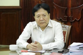 Bi hài xét duyệt NSƯT, NSND: Yêu thì bỏ phiếu, ghét thì… gạch tên?