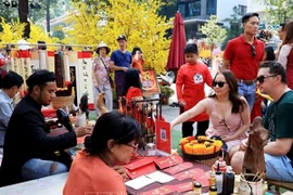 Thời tiết hôm nay: Bắc Bộ mưa nhỏ vài nơi, Trung Bộ, Nam Bộ nắng