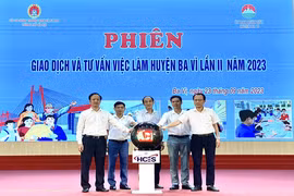 Hà Nội tuyển sinh, tuyển dụng và xuất khẩu lao động trên 2.200 chỉ tiêu