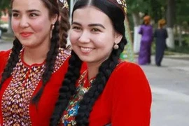 Quốc gia nào sở hữu “cổng địa ngục”, con gái xinh vô số?