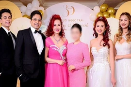 Hôn nhân của Hoa hậu giỏi ngoại ngữ nhất Vbiz bên chồng Ấn Độ