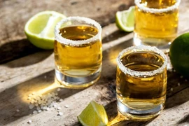 Thói quen uống nước để giảm mỡ nội tạng sau 50 tuổi