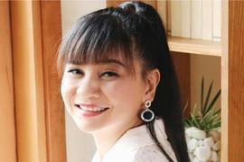 Cát Phượng dọa kiện khi bị cắt ghép hình ảnh để trục lợi