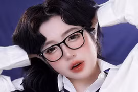 Cuộc sống của Elly Trần ra sao hậu ly hôn chồng Tây?