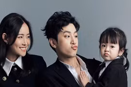 “Gà cưng” một thời của Khắc Tiệp khoe ảnh bên tình trẻ và con 