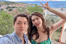 Vợ Đăng Khôi quyến rũ khó rời mắt, kỷ niệm 10 năm ngày cưới