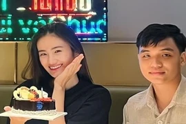 Hoa hậu Ý Nhi vướng ồn ào, bạn trai ra sao?