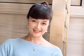 Đời thực của nữ nghệ sĩ hài nổi tiếng đất Bắc Vân Dung 