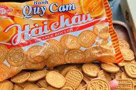Bánh quy cam gắn với tuổi thơ và những doanh nghiệp nghìn tỷ sau "bão"
