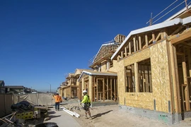 Giá nhà toàn cầu tiếp tục sụt giảm