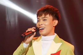 Thực hư đêm diễn Hồ Văn Cường ế vé, chỉ có 2 khán giả?