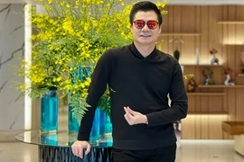 Cuộc sống độc thân, lệ thuộc thuốc ngủ của Quang Dũng