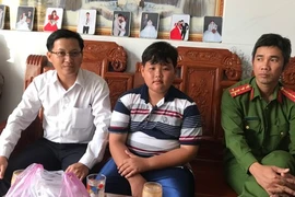 Nam sinh lớp 6 cứu 2 người bị đuối nước