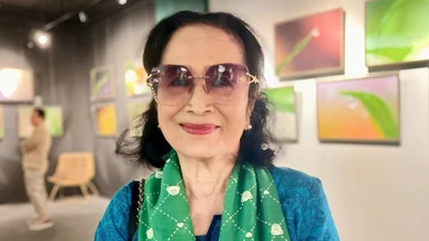 NSND Trà Giang chia sẻ cuộc sống sau cơn bạo bệnh ở tuổi 84