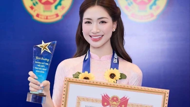 Hòa Minzy được vinh danh Gương mặt trẻ tiêu biểu tỉnh Bắc Ninh năm 2025 
