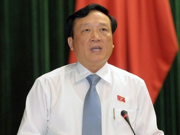 8. Ông Nguyễn Hòa Bình được bầu làm Chánh án TANDTC Sáng nay (8/4), Quốc hội đã thông qua Nghị quyết bầu ông Nguyễn Hòa Bình làm Chánh án Tòa án nhân dân tối cao và Nghị quyết bầu ông Lê Minh Trí làm Viện trưởng Viện Kiểm sát nhân dân tối cao. Theo đó, Ban Kiểm phiếu phát ra 490 phiếu, thu về 490 phiếu. Số phiếu hợp lệ là 490, số phiếu không hợp lệ là 0. Có 472 phiếu đồng ý bầu ông Nguyễn Hòa Bình làm Chánh án Tòa án nhân dân tối cao, bằng 95,55%.