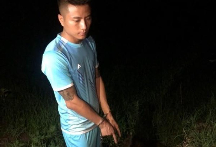 Ngày 23/8, Phòng Cảnh sát hình sự phối hợp với Công an TX Sơn Tây, Công an huyện Thạch Thất và Công an huyện Đan Phượng bắt giữ đối tượng Nguyễn Tiến Hân (SN 1990, trú huyện Đan Phượng). Tang vật thu giữ 8,4 kg vàng trang sức các loại, 1 điện thoại di động Iphone 11 Pro Max và chiếc xe máy Honda SH 150i.