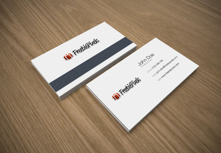 Ngoài ra, bố cục cho card visit cũng cần tuân theo yếu tố phong thủy. Logo và tên của doanh nghiệp phải đặt ở vị trí trên cùng. Ảnh: Webdesigner Depot.