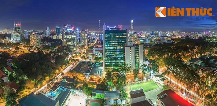 Những trung tâm thương mại sầm uất giữa Sài Gòn.