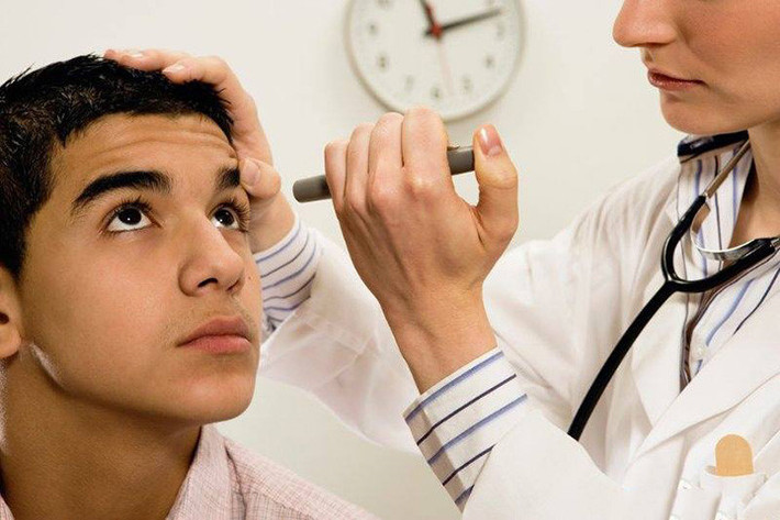 Không có phương pháp chữa bệnh: Chẩn đoán bệnh tăng nhãn áp sớm là bước đầu tiên và quan trọng nhất bạn có thể thực hiện để điều trị bệnh tăng nhãn áp. Bạn có thể thử và ngăn chặn mất thị lực nhiều hơn nữa bằng thuốc và phẫu thuật. Tuy nhiên, bệnh tăng nhãn áp hiện nay không có thuốc điều trị hoặc phẫu thuật nào có thể phục hồi được những tổn thương chức năng và thực thể do nó gây ra.