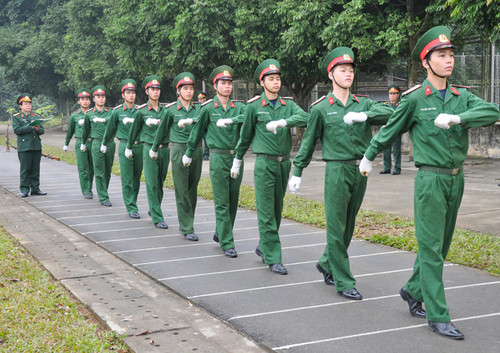 Để làm được điều đó, đội tiêu binh phải luyện tập hàng ngày.