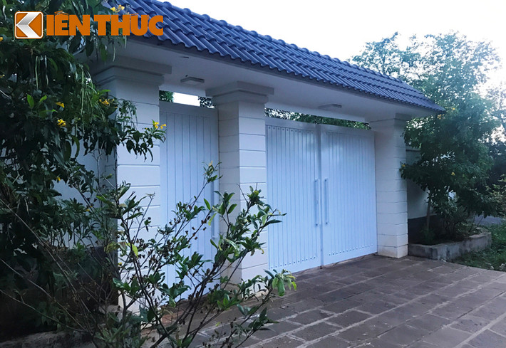 Tại huyện Thống Nhất, tỉnh Đồng Nai, gia đình ông Nguyễn Văn Đấu - Phó ban Tổ chức tỉnh uỷ Đồng Nai - xây trái phép căn nhà kiên cố cùng các công trình quy mô khác trên đất nông nghiệp. Vụ việc đã được cơ quan chủ quản vào cuộc.