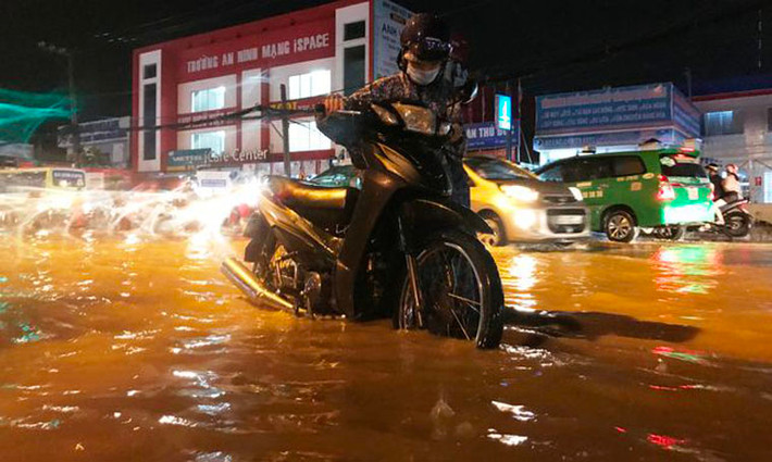 Tuy nhiên sau khi đưa vào sử dụng, ngay trong mùa mưa năm 2017, tình trạng ngập nặng tai khu vực nói trên vẫn tái diễn thường xuyên.