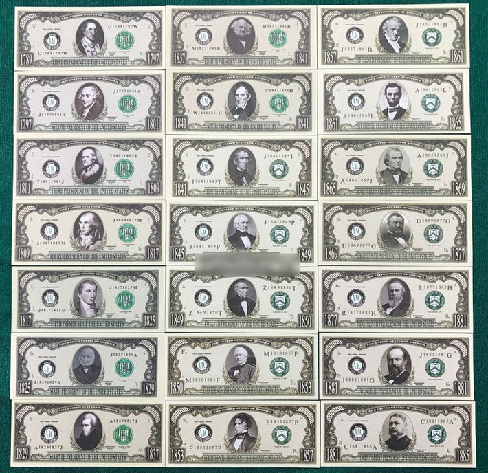 8. Bộ tiền 45 Tổng thống Mỹ Bộ tiền triệu đô 45 Tổng thống Mỹ có giá 800.000 đồng. Ảnh: tienlixidoc.vn.