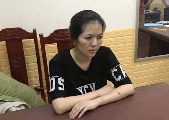 Về dân sự, bị cáo phải bồi thường cho gia đình bị hại hơn 206 triệu đồng. Nạn nhân trong vụ án này là anh L.T.V (SN 1990, ở phường Ba Đình, TP.Thanh Hóa) là cán bộ Tòa án nhân dân huyện Hoằng Hóa (Thanh Hóa).