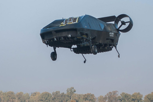 Truyền thống Israel hôm 4/1 đưa tin rằng vào ngày 30/12/2015, công ty Urban Aeronautics đã thử nghiệm thành công một loại máy bay vận tải không người lái có tên là Airmule tại sân bay quân sự Megiddo.