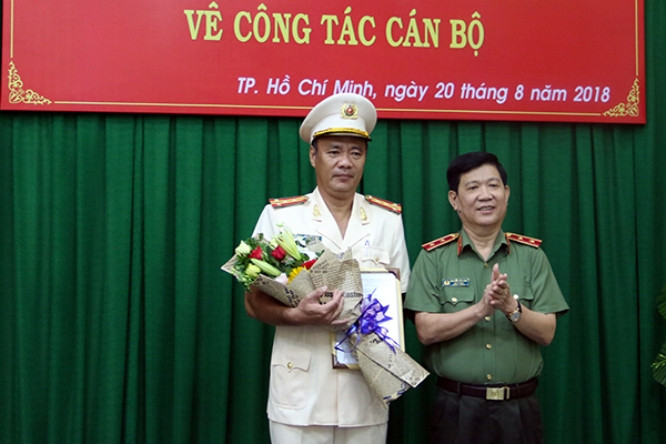 Vinh dự được thăng cấp bậc hàm cấp tướng, đồng chí Cao Đăng Hưng cần nhận thức sâu sắc để tiếp tục trau dồi, giữ gìn phẩm chất đạo đức; phấn đấu hoàn thành mọi nhiệm vụ được giao, xứng đáng là tấm gương cho cán bộ chiến sỹ trong Công an thành phố.