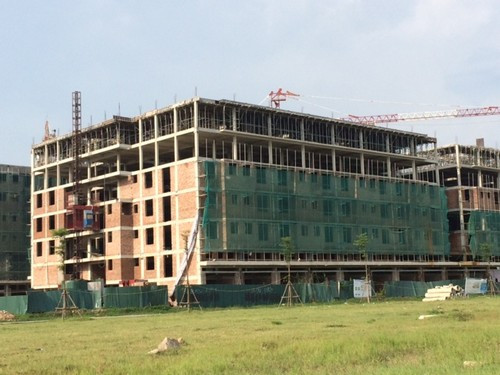 Trong số các dự án lọt vào "tầm ngắm", có dự án khu đô thị Thanh Hà (huyện Thanh Oai, Hà Nội) mà doanh nghiệp của "đại gia điếu cày" Lê Thanh Thản đã bỏ tiền mua lại cổ phần từ Cienco 5 Land. Ảnh: Vietnamnet.