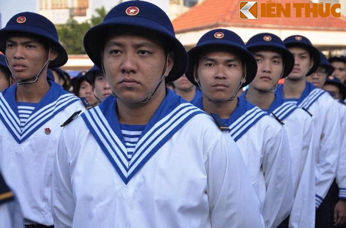 Trong số thanh niên nhập ngũ năm nay có hơn 38% đạt trình độ đại học, cao đẳng và trung cấp.