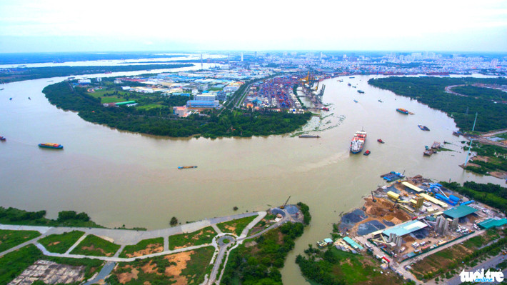 Khu đô thị Thủ Thiêm nằm dọc ven sông Sài Gòn, bên kia bờ là trung tâm Q.1, khu chế xuất Tân Thuận, cảng Bến Nghé Q.7. Ảnh: Thuận Thắng/TTO.